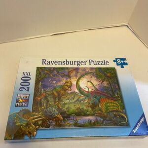 Ravensburger puzzle 200 Xl dinosaurs‎ new